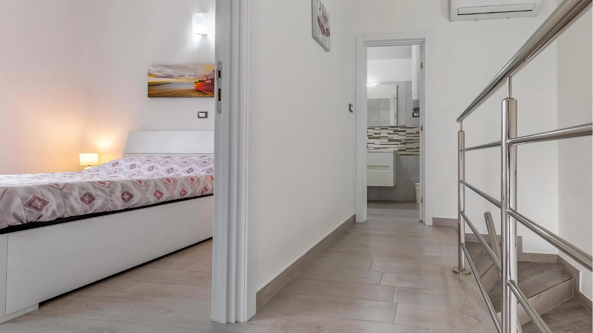 Amazing Home In Liznjan With Wi-Fi 0*,  Croatia
